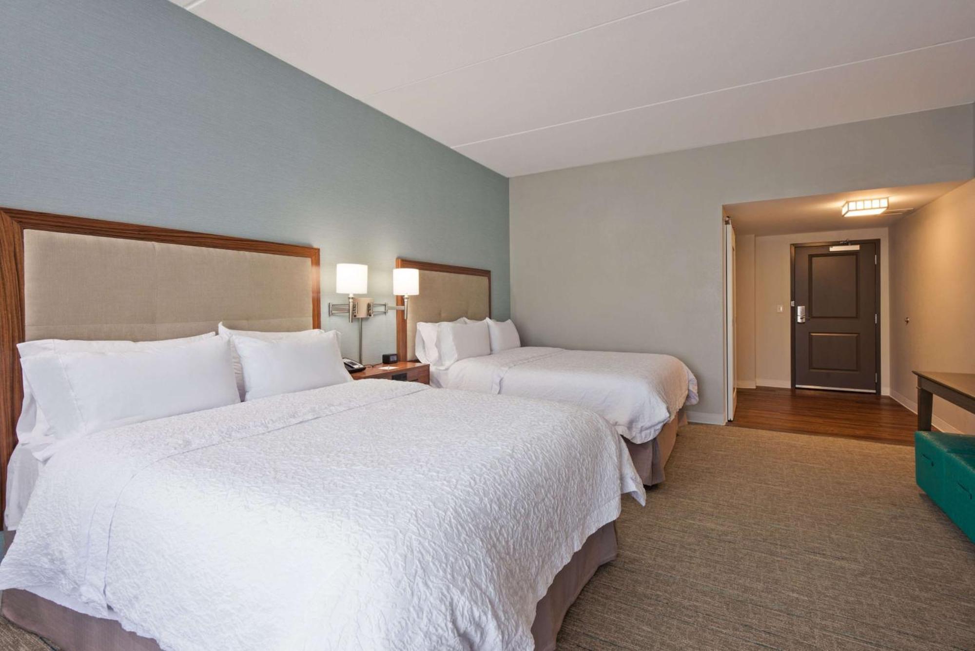 Hampton Inn & Suites North Huntingdon-Irwin, Pa Εξωτερικό φωτογραφία